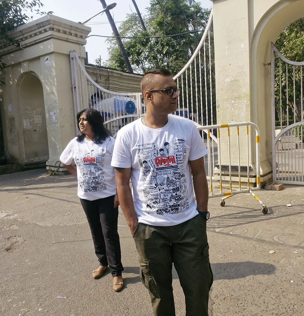 Feluda Doodle T-shirt worn by couple