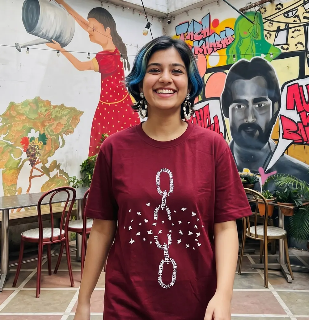Break the Chain, Feel Freedom Unisex T-Shirt for girls
