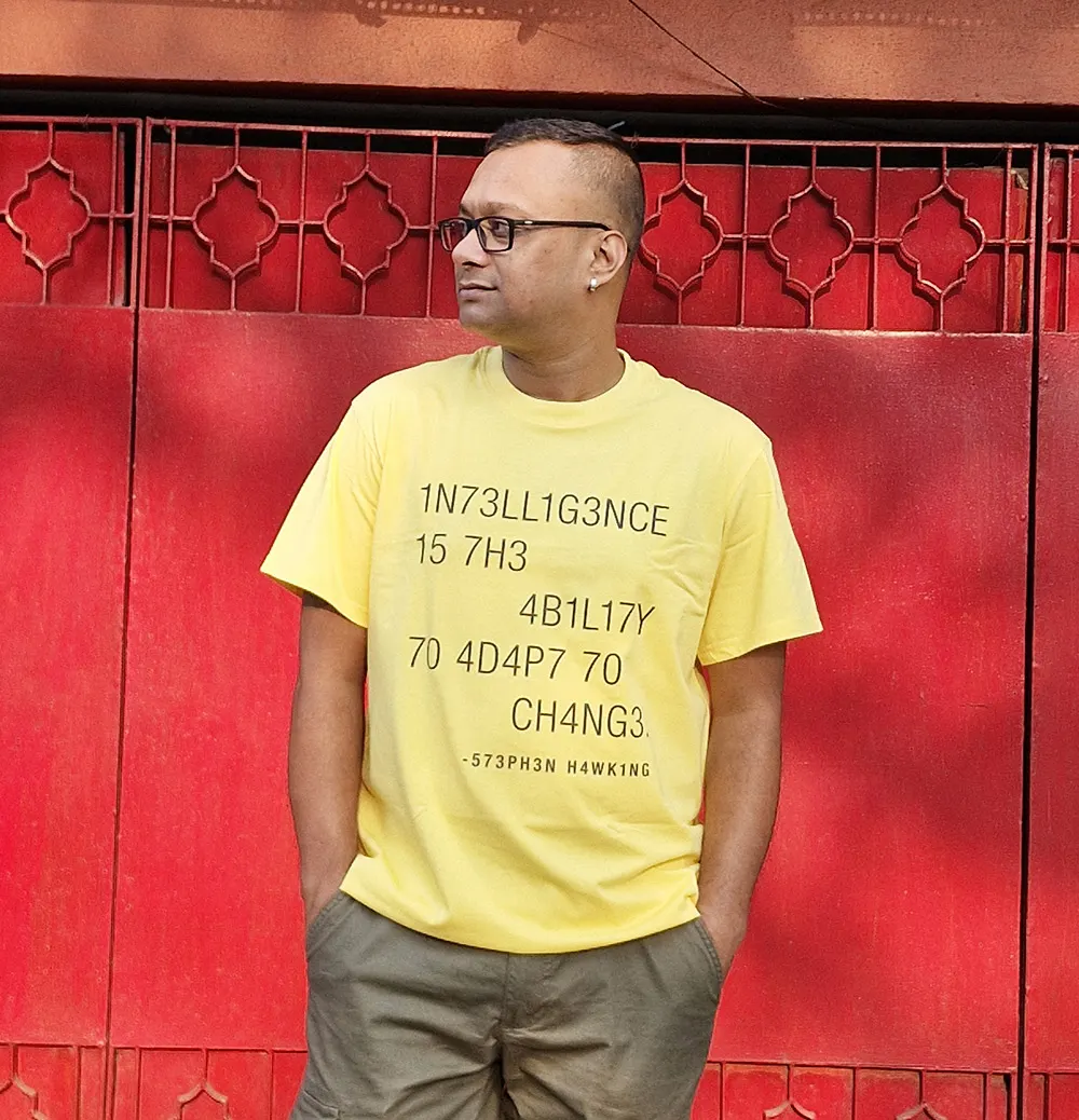 1N73LL1G3NCE - 573PH3N HAWKING - Intellince Unisex T-shirt for guys